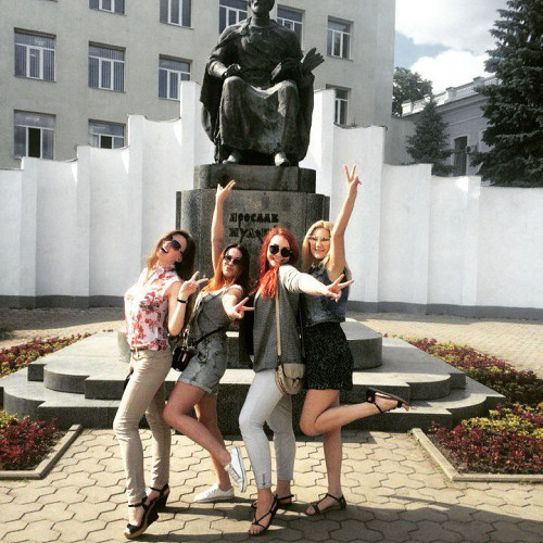 София Логиновa