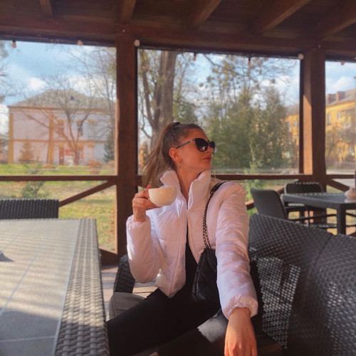 Анастасия Фроловa