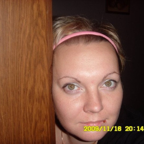 Лиза Пахомова