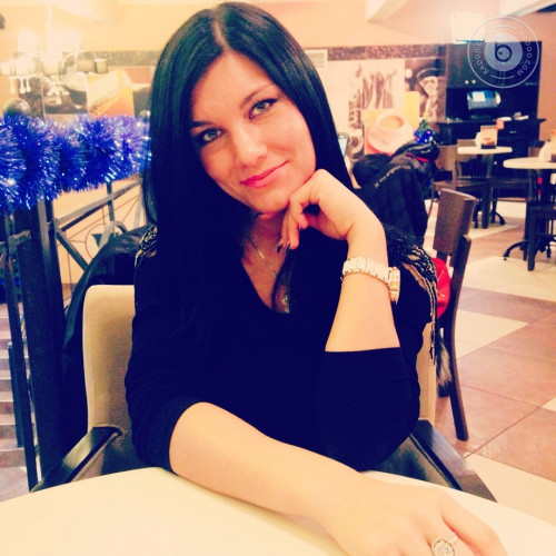 Майя Поповa