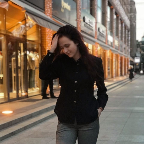 Раиса Комаровa