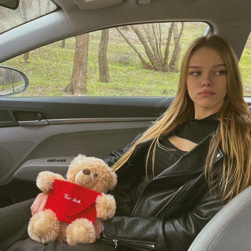 Майя Новиковa