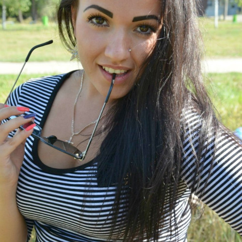 Нина Князевa