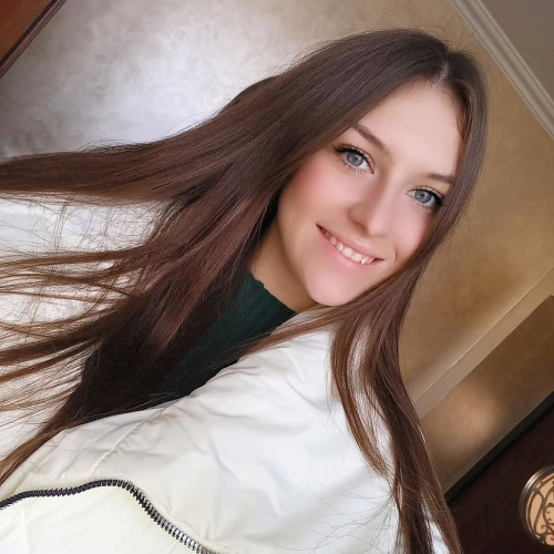 Нонна Гущинa