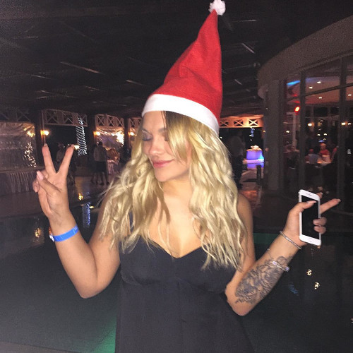 Майя Давыдовa