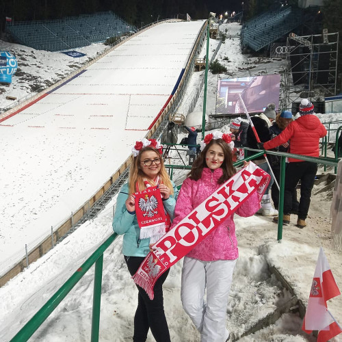 Нина Колобовa