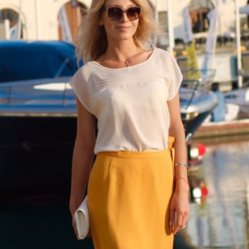 Владлена Устиновa