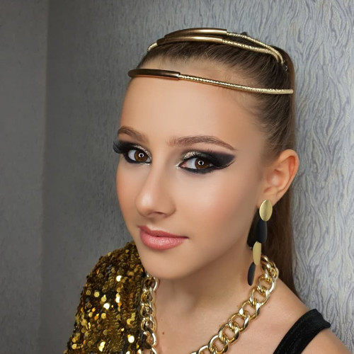 Рада Николаевa