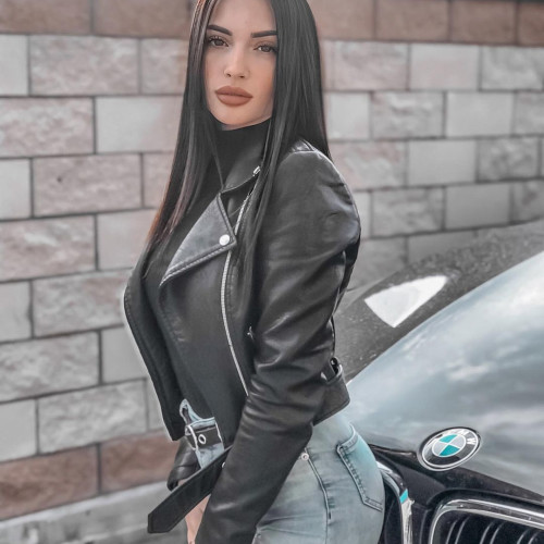 Анжелика Мишинa