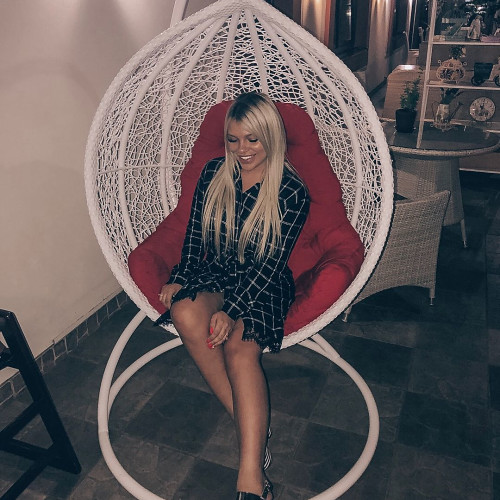 Анна Мамонтовa