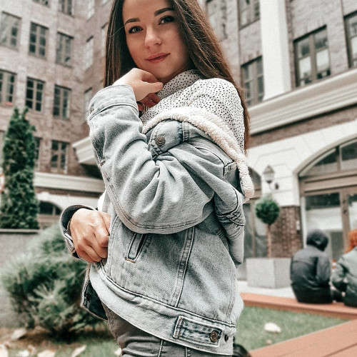 Алла Васильєв