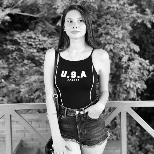 Людмила Кулагинa