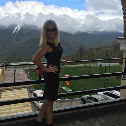 Олена Таращук