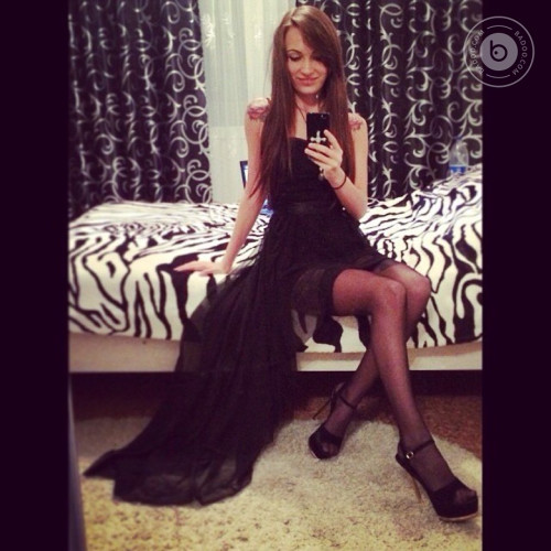 Дина Савинa