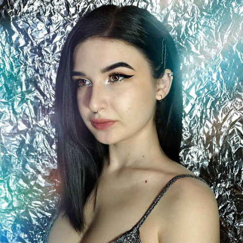 Поліна Микитюк