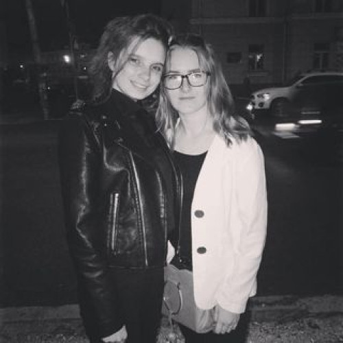 Ника Михайловa