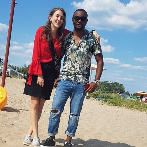 Олеся Ефремовa