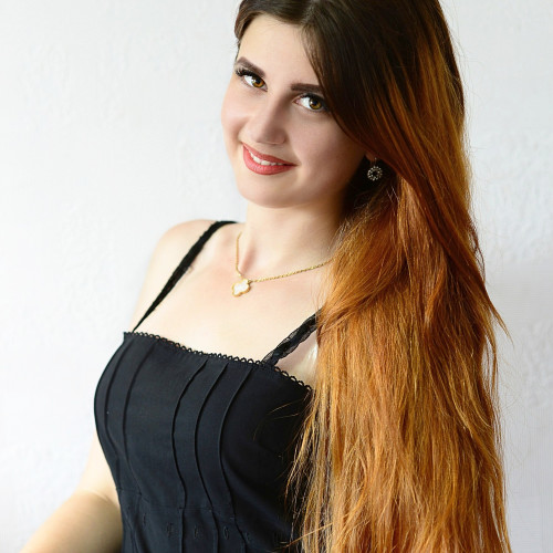 Олена Шинкаренко