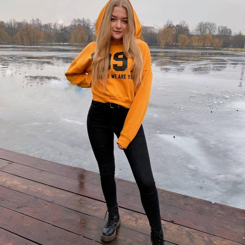 Анастасия Калашниковa