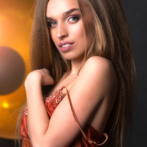 Елена Князевa