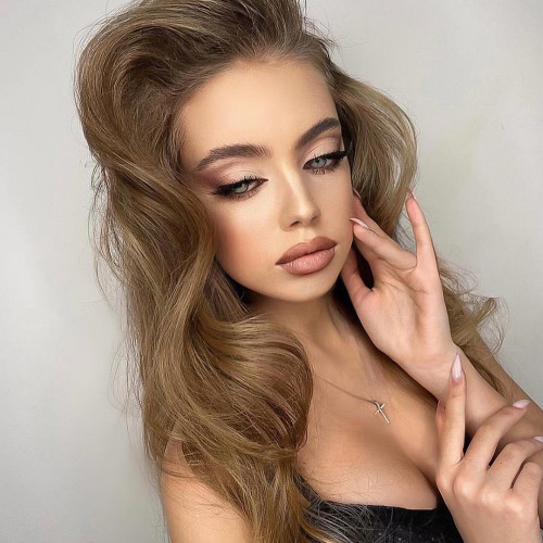 Дина Петровa