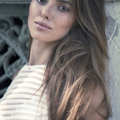 Эмилия Симоновa