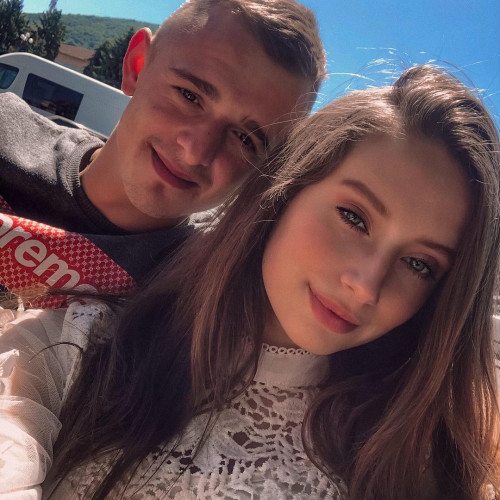 Дина Виноградовa