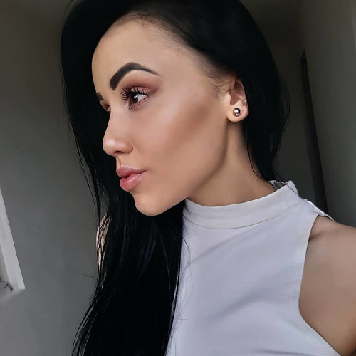 Альбина Тихоновa