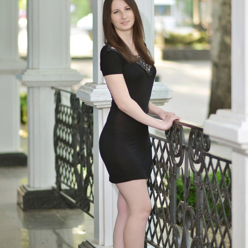 Олена Васильєв