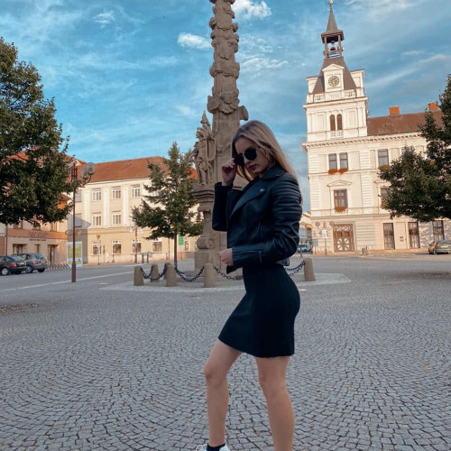 Алёна Лукинa