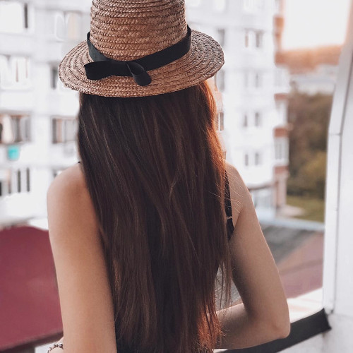 Виктория Симоновa