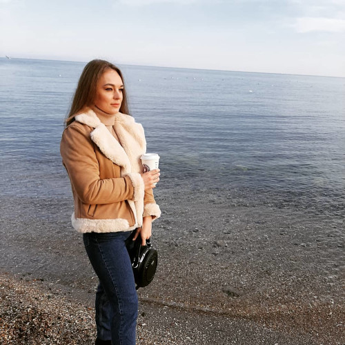 Эмилия Емельяновa