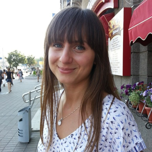 Ника Пановa