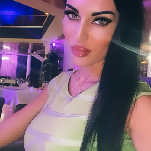 Виктория Елисеевa