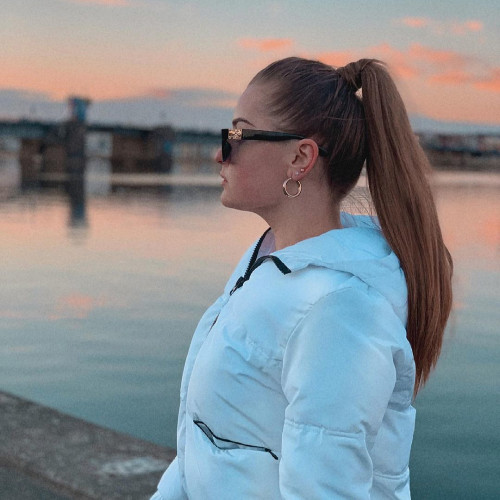 Лидия Колобовa