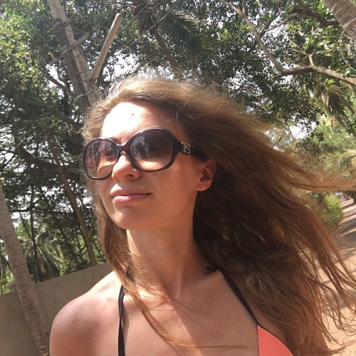 Евгения Мухинa