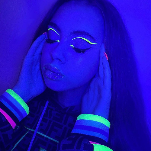 Ніна Середа