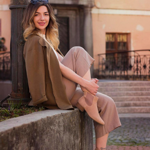 Изольда Сорокинa