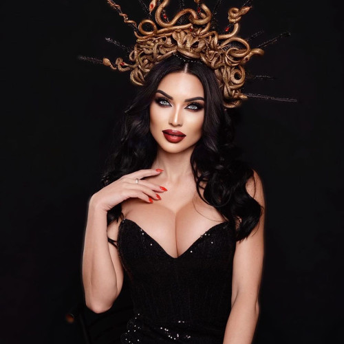 Люся Власовa