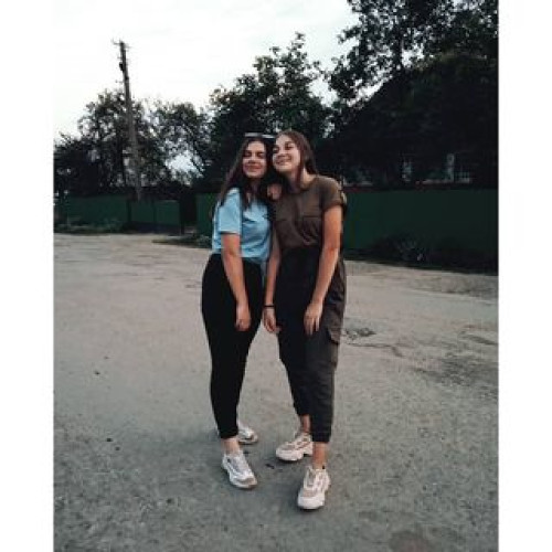 Алина Калашниковa