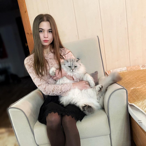 Эмилия Харитоновa