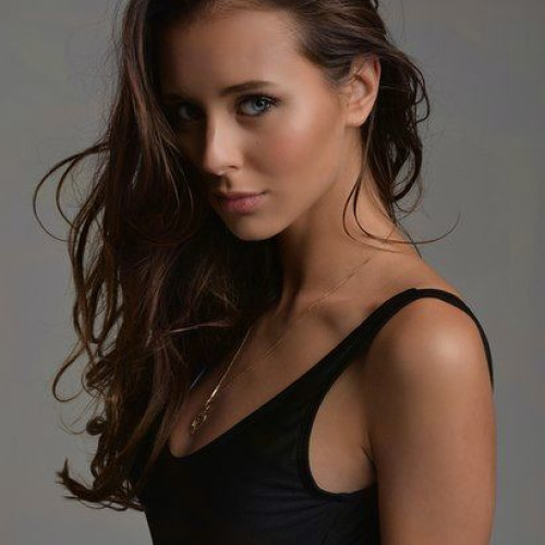 Галина Назаровa