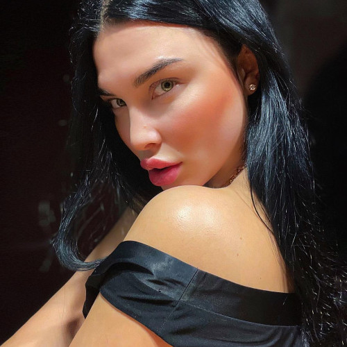 Алёна Никитинa