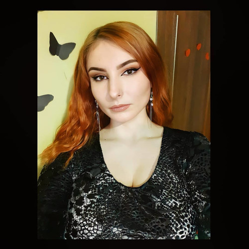 Дина Красильниковa