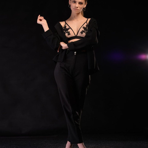 Изольда Захаровa