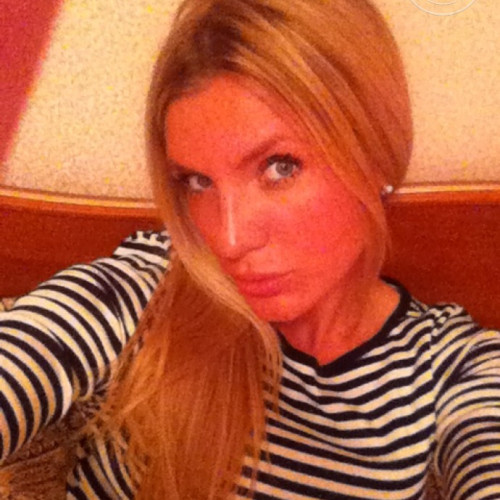 Людмила Калашниковa