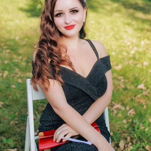 Ника Кабановa