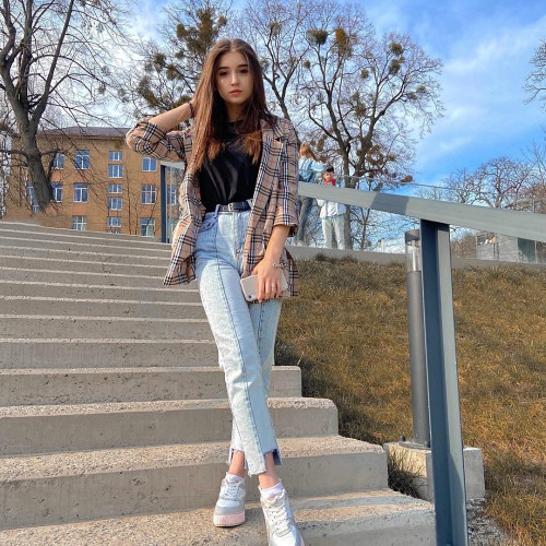 Нонна Шубинa