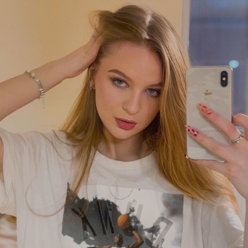 Ульяна Мухинa