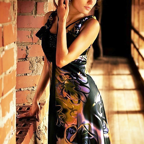 Алина Комаровa